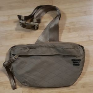 Herschel Fanny Pack
